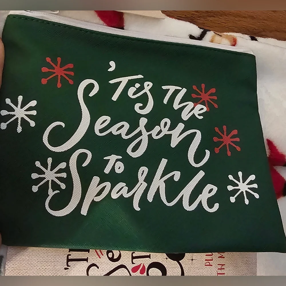 Christmas Holiday Blanket with a Make Up Bag! Santa and Reindeer Design. NWT.